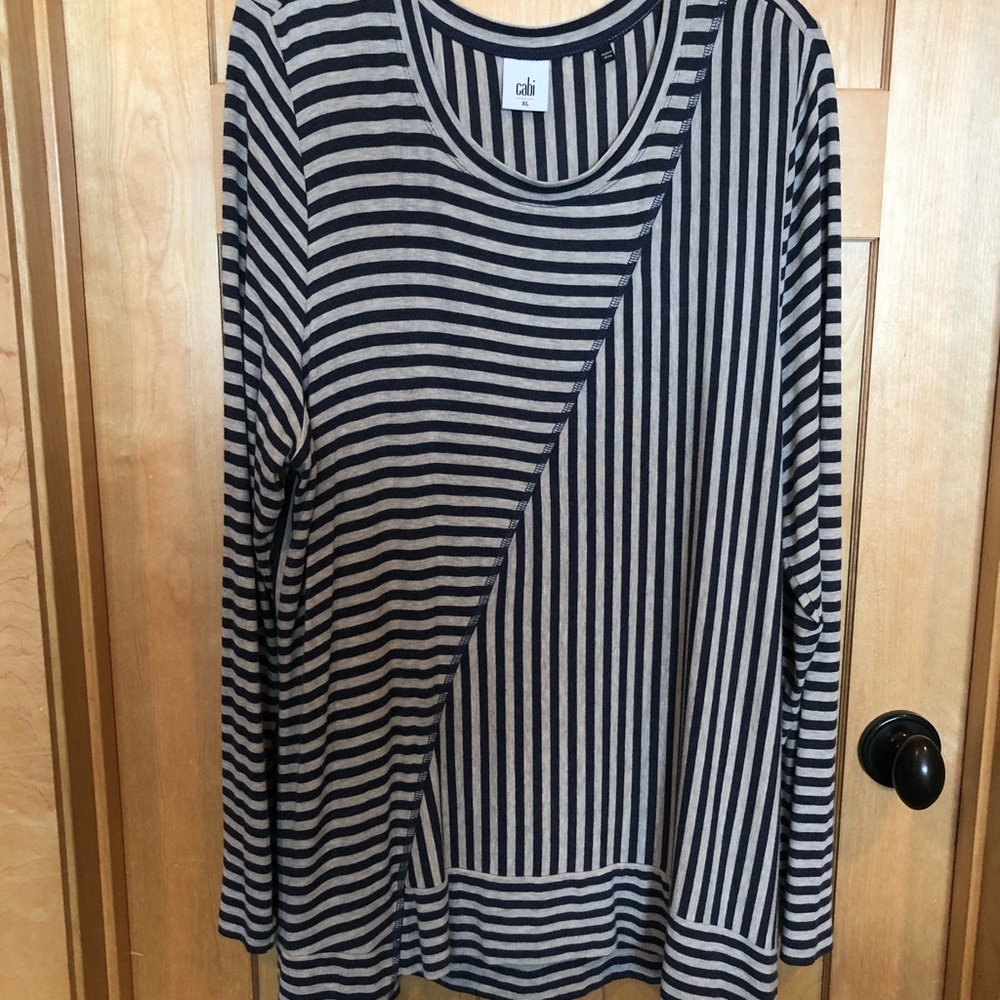 CAbi Ernest Tee